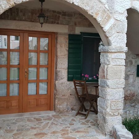 Apartamento Dvori Svetog Mihaela Šibenik Exterior foto