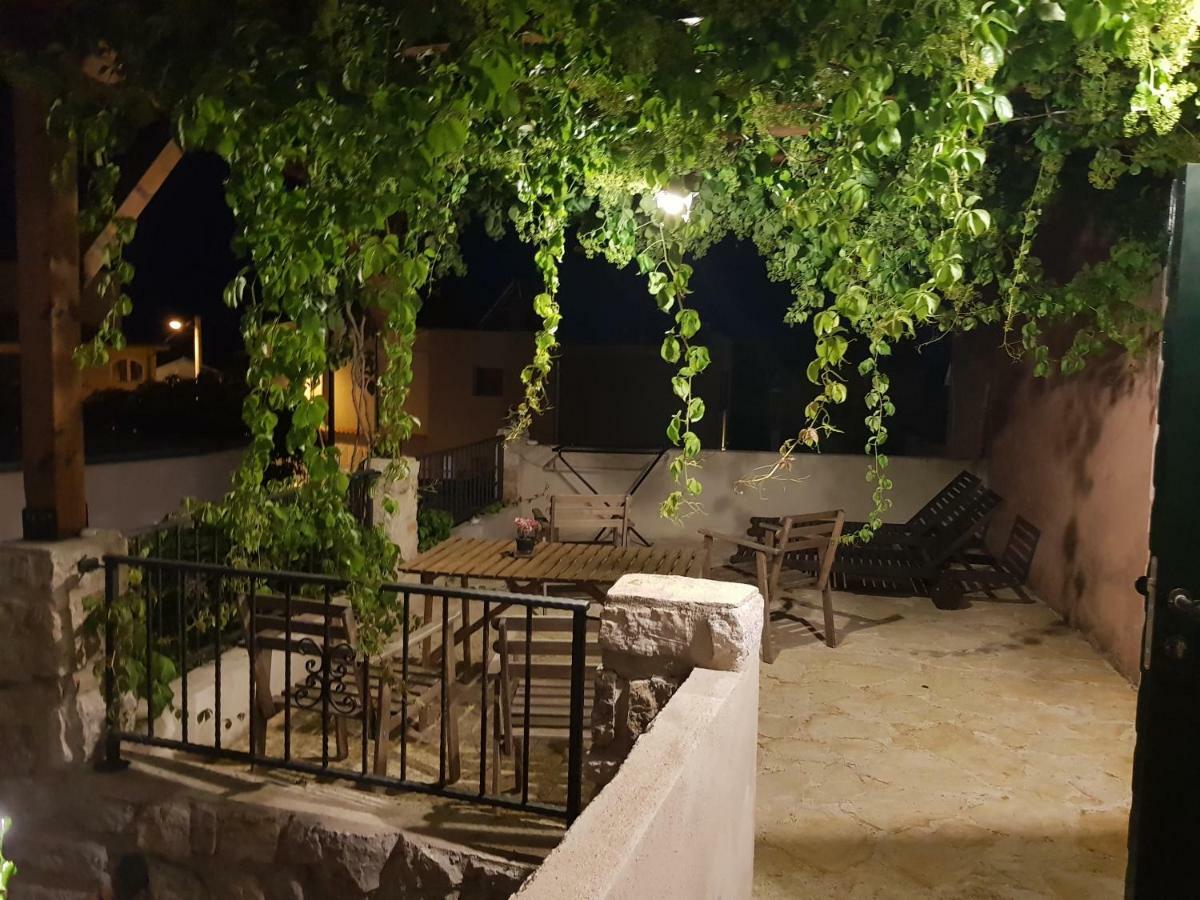 Apartamento Dvori Svetog Mihaela Šibenik Exterior foto